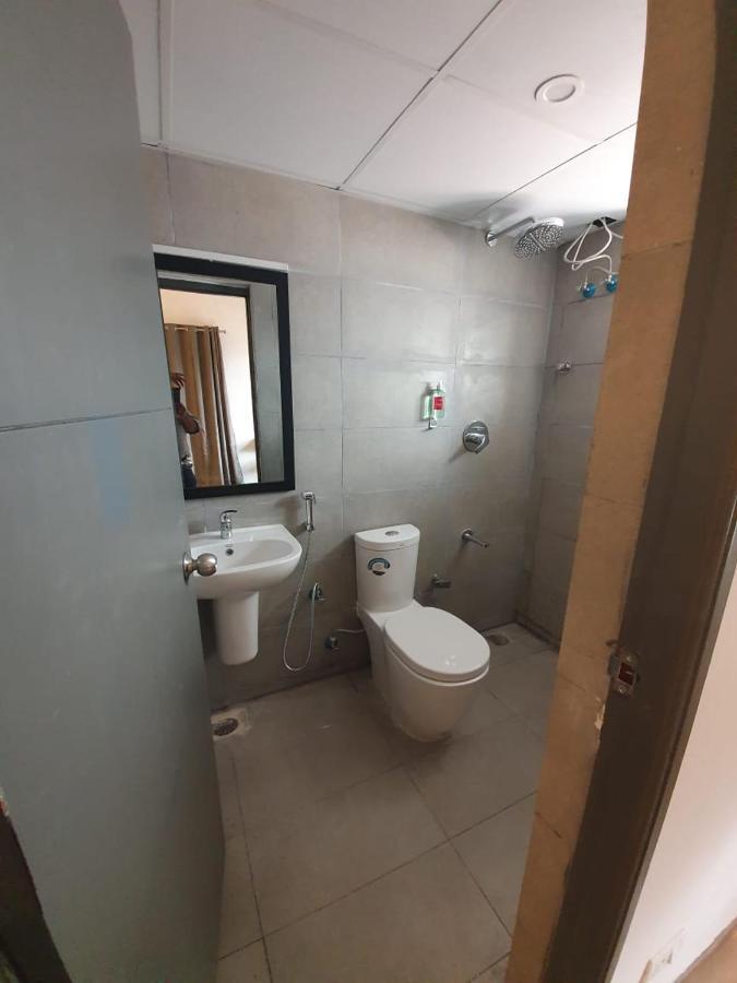 Hotel Amrita チェンナイ エクステリア 写真